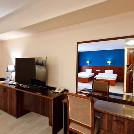 Ararat Hotel Jerevan Exteriér fotografie