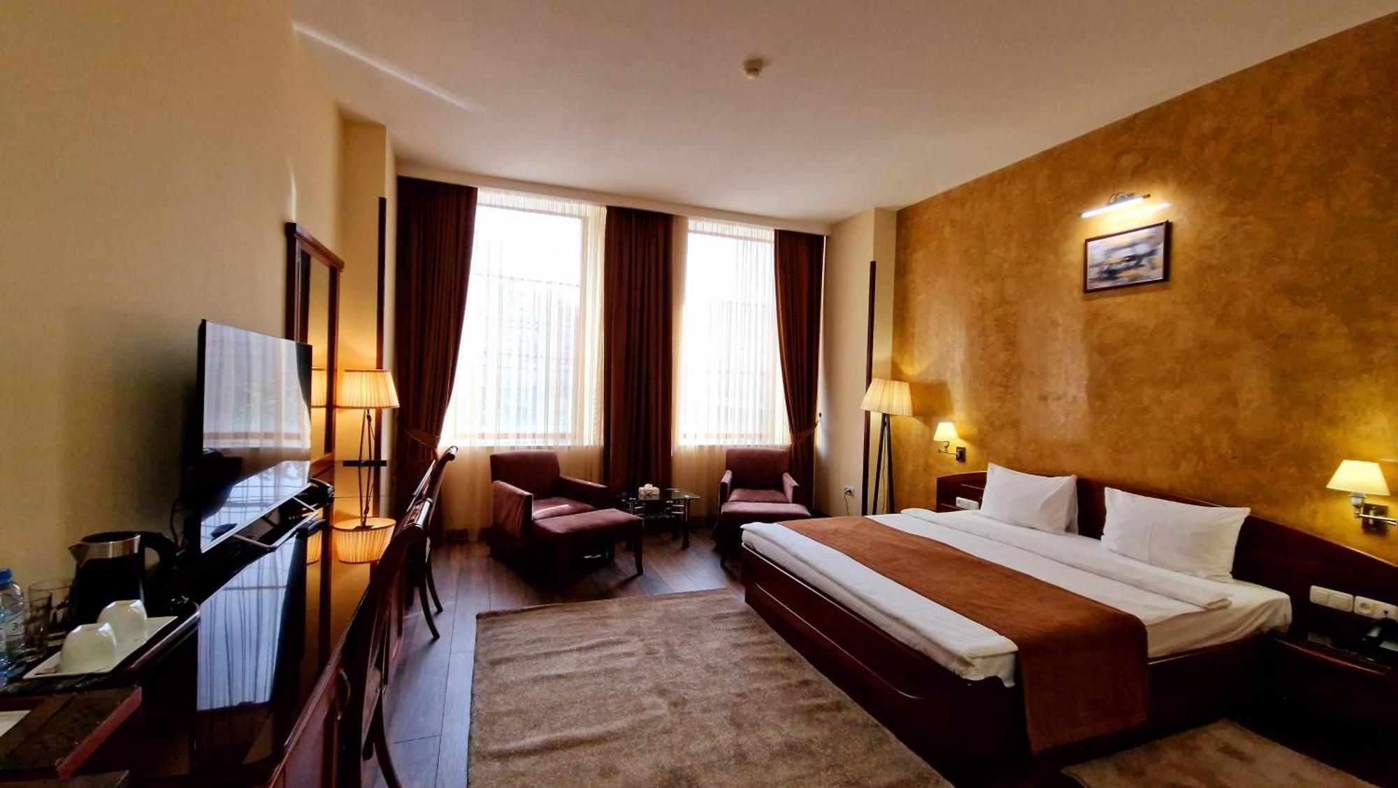 Ararat Hotel Jerevan Exteriér fotografie
